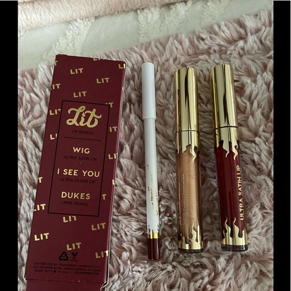 Lit lip bundle